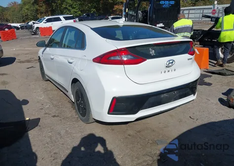 2017 Hyundai Ioniq Hybrid Sel from USA, damaged, VIN KMHC75LC8HU040743